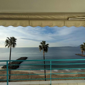 Nice apt with a MAGNIFICENT SEA VIEW